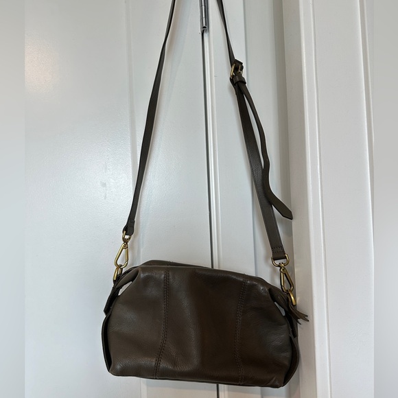 Madewell Leather Crossbody Bag - Picture 8 of 13